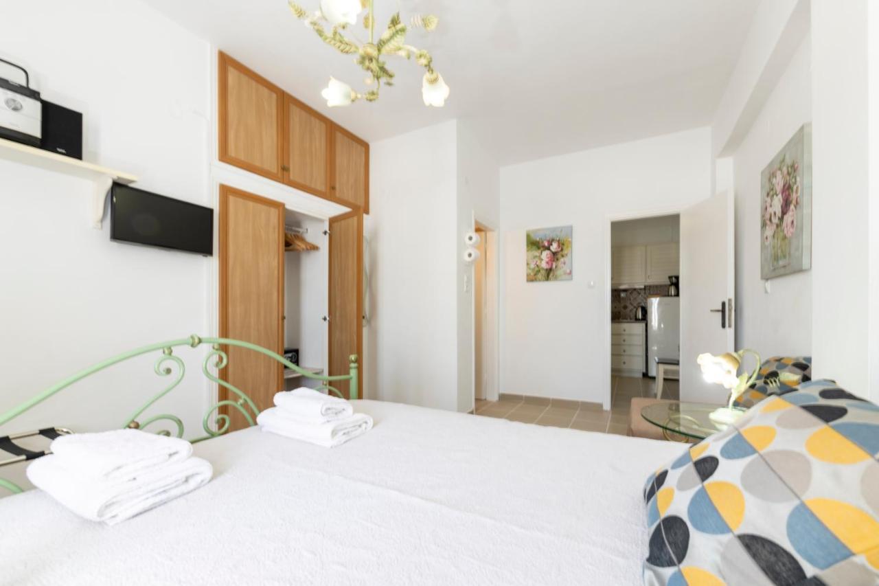 Platis Gialos  Pension Moschoula מראה חיצוני תמונה
