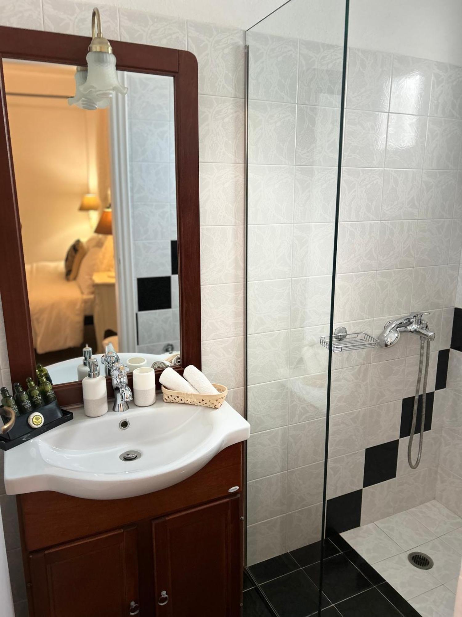 Platis Gialos  Pension Moschoula מראה חיצוני תמונה