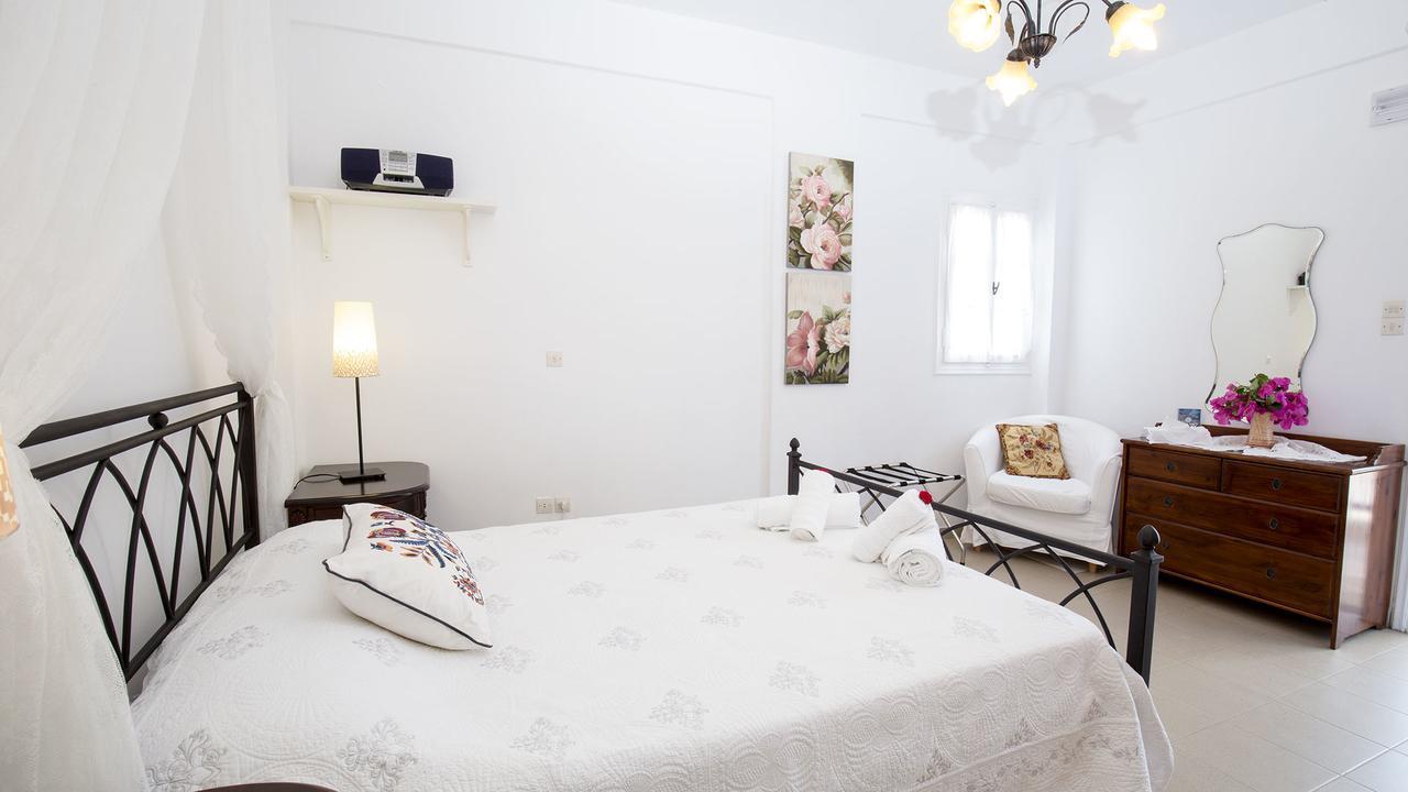 Platis Gialos  Pension Moschoula מראה חיצוני תמונה